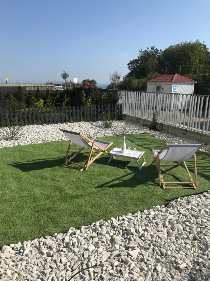 Ferienwohnung Ive'S Gardenia Seaside Dziwnów Exterior foto